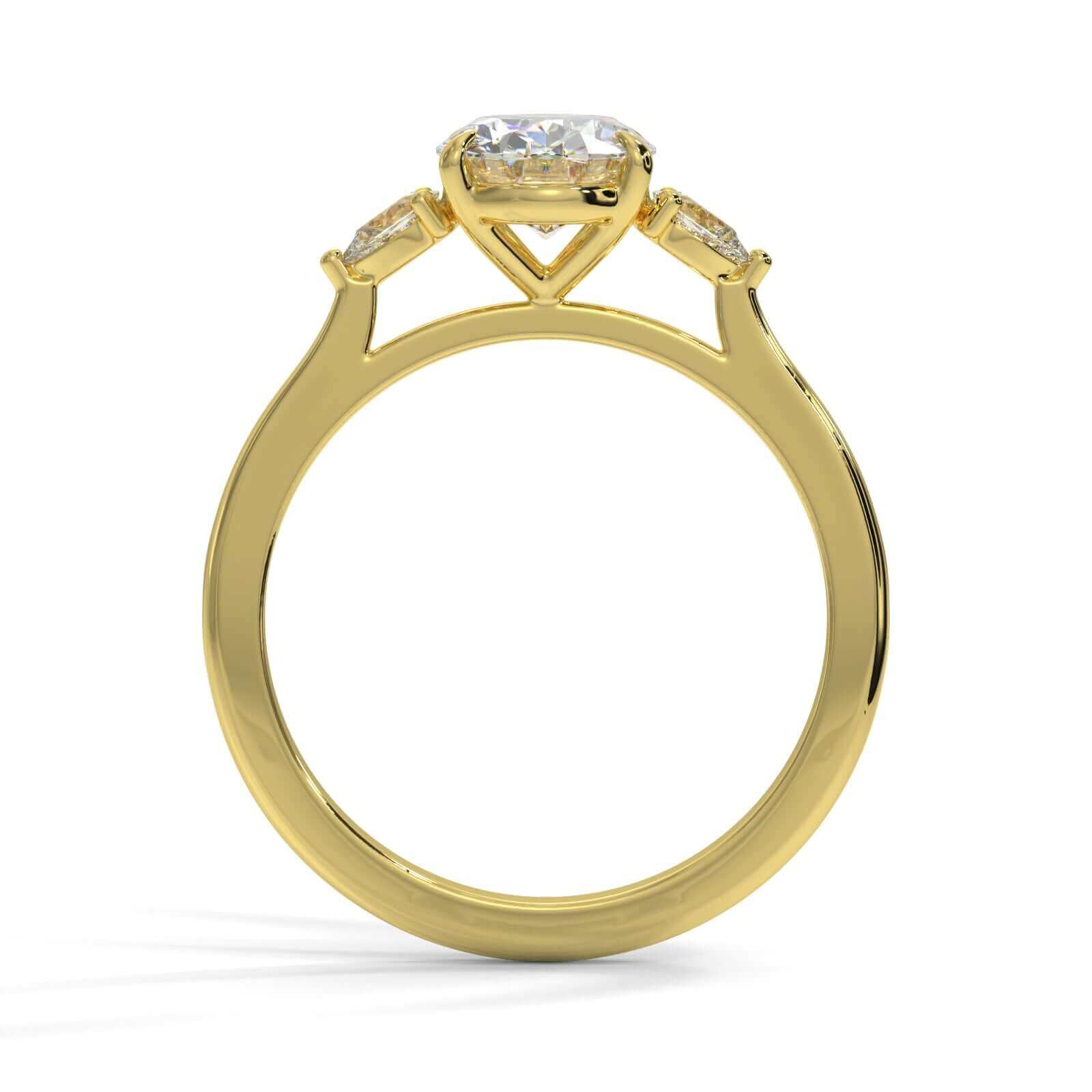 Ivy Round Brilliant Diamond engagement ring