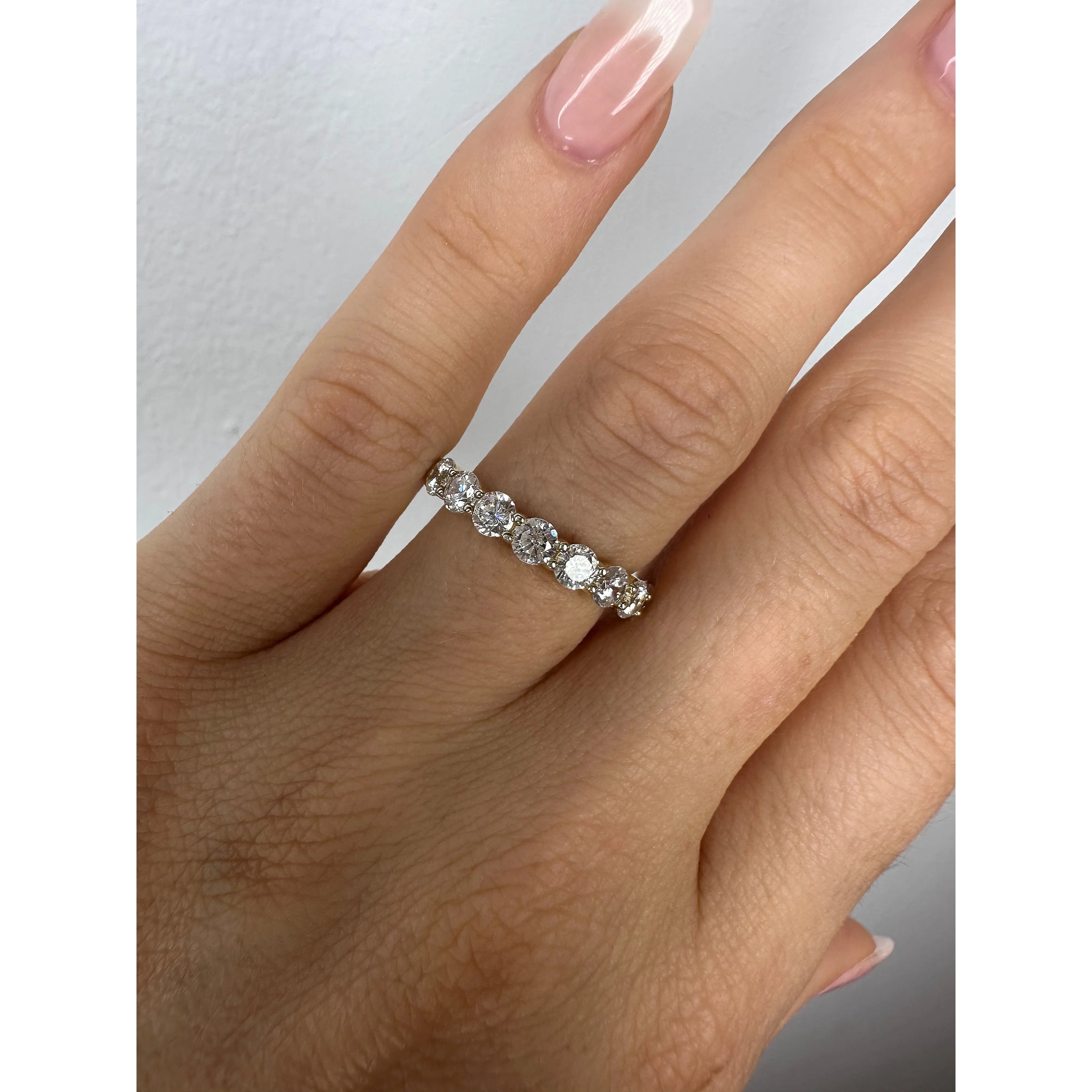 white gold bubble band ring