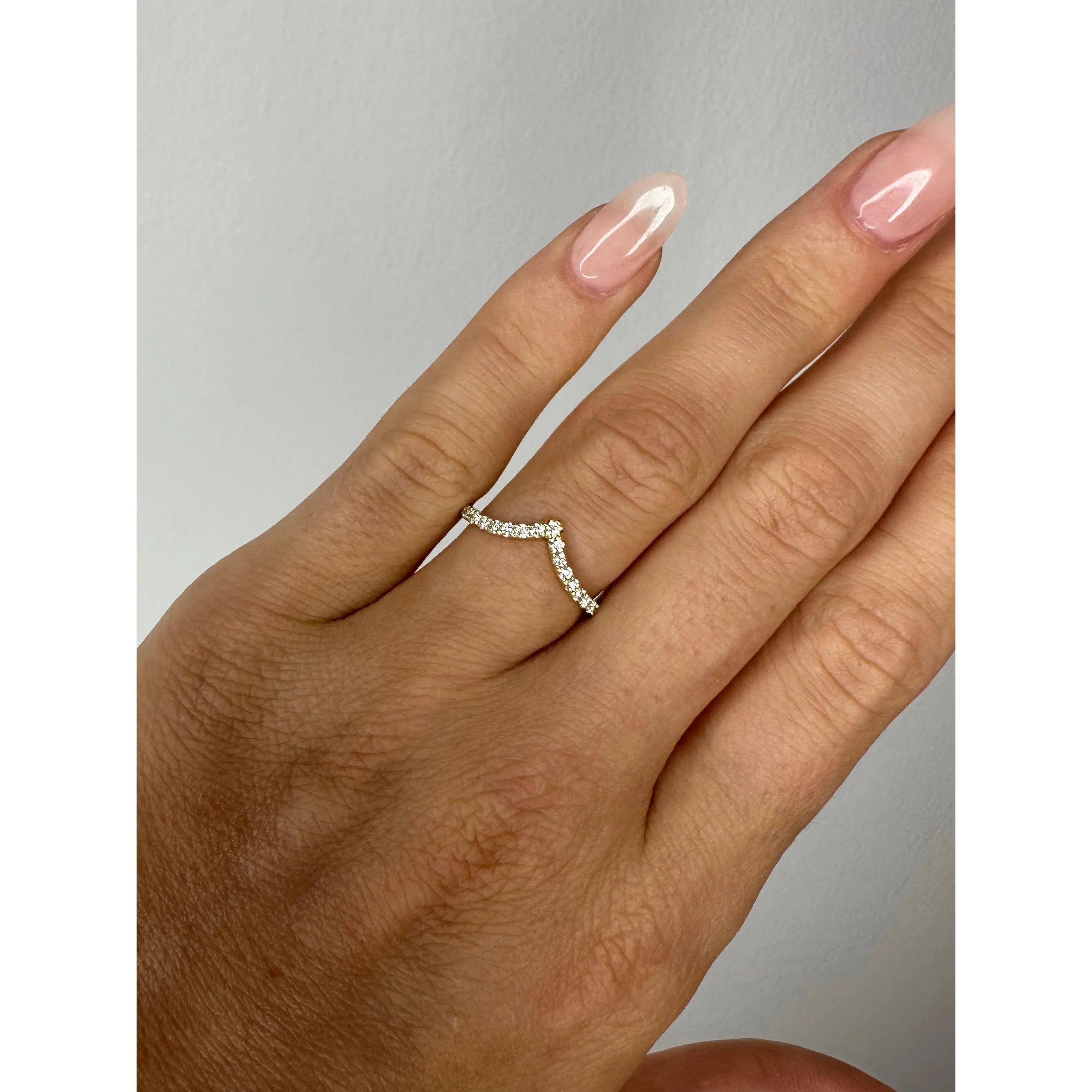 Diamond wishbone ring yellow gold