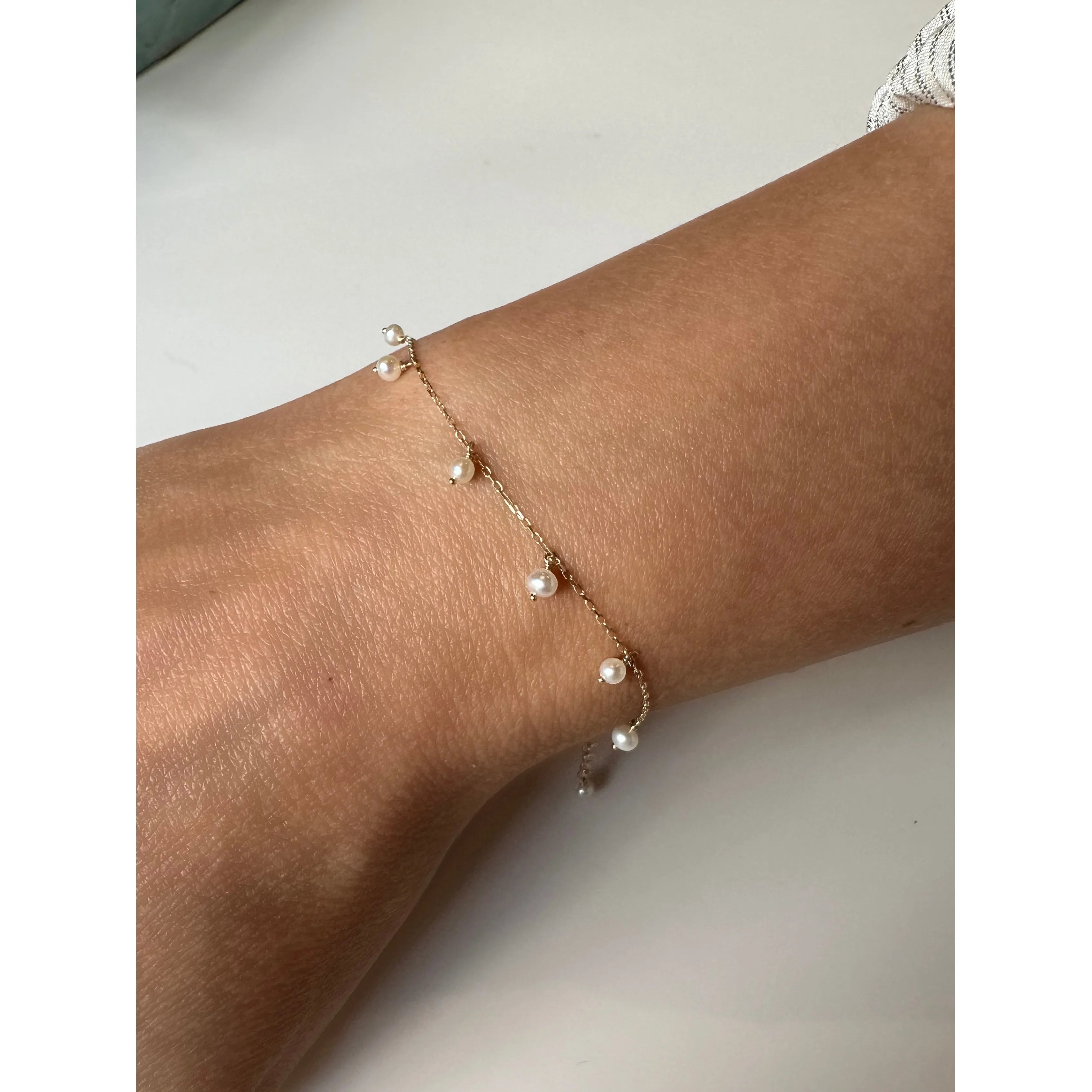 Pearl Droplet Bracelet