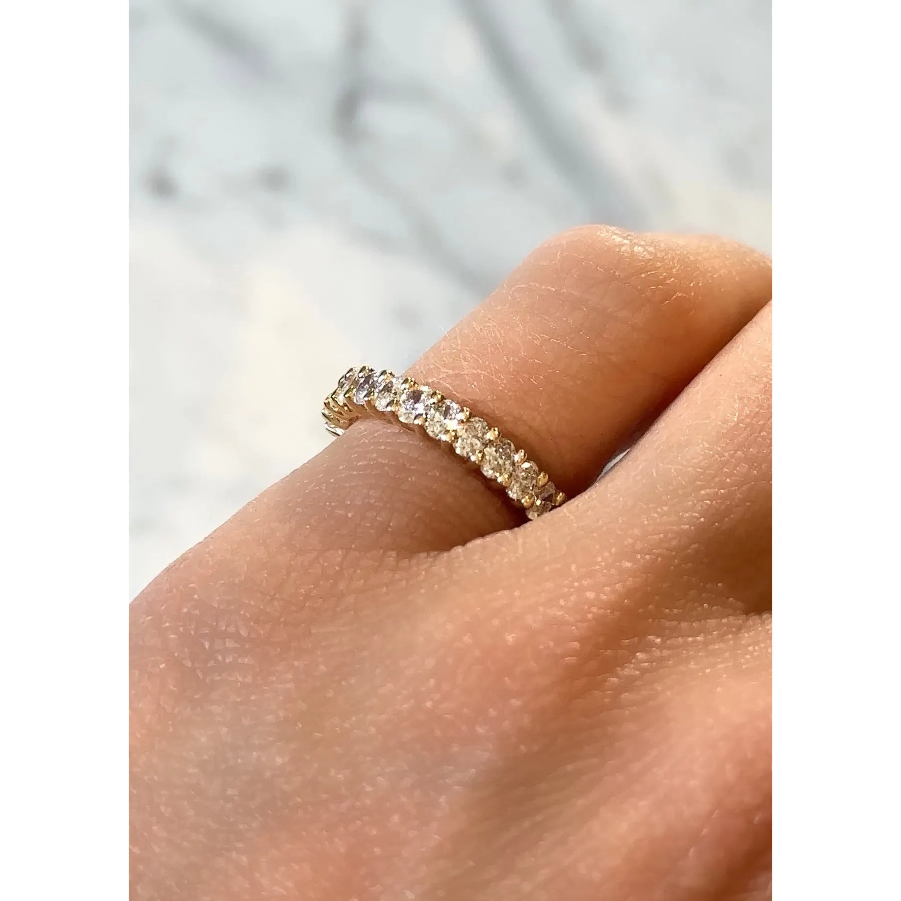 petite oval diamond bubble band