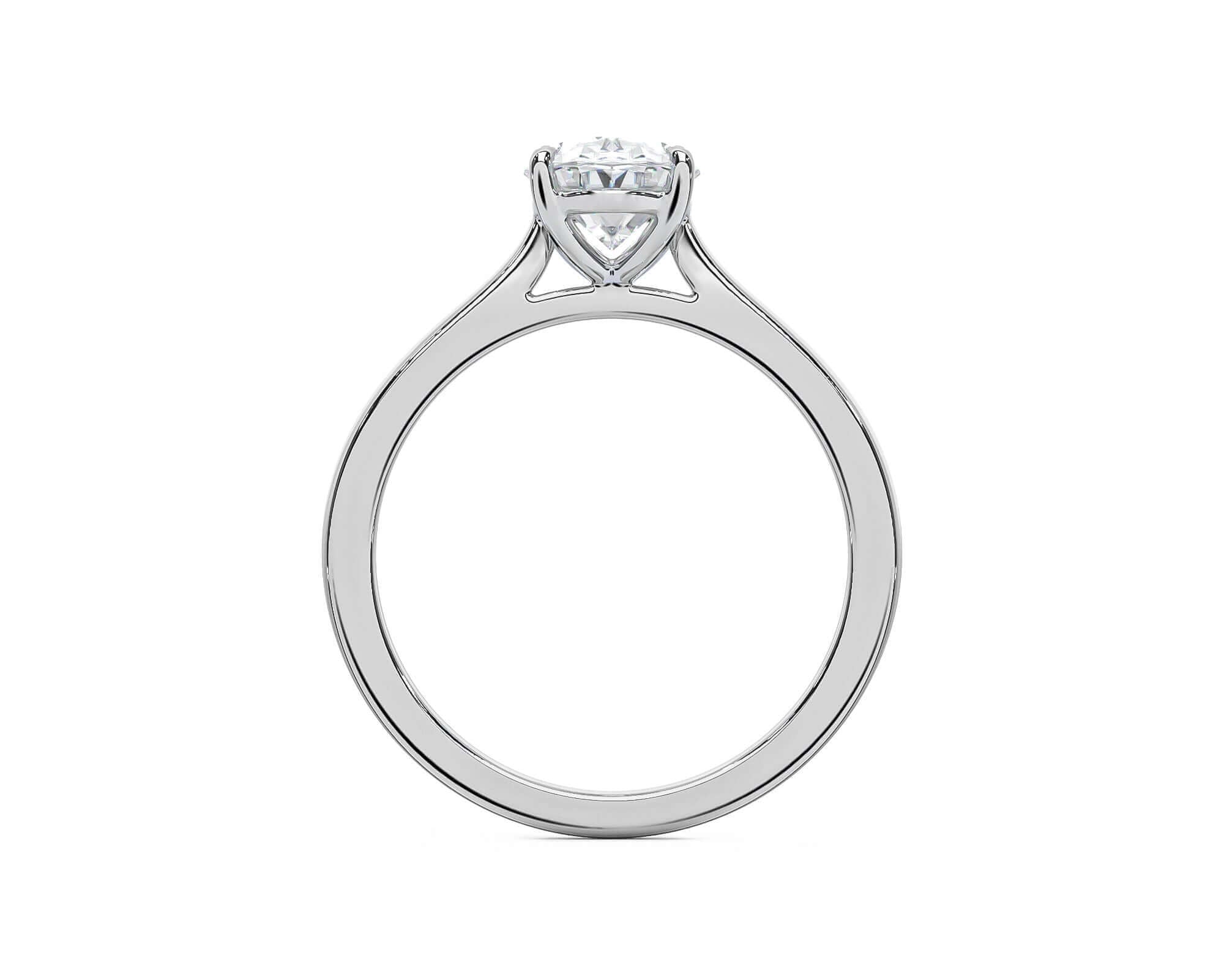 Oval Cut Diamond Engagement Ring Gold